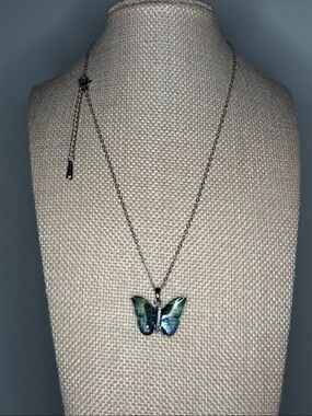Butterfly Pendant Necklace in Green-Blue